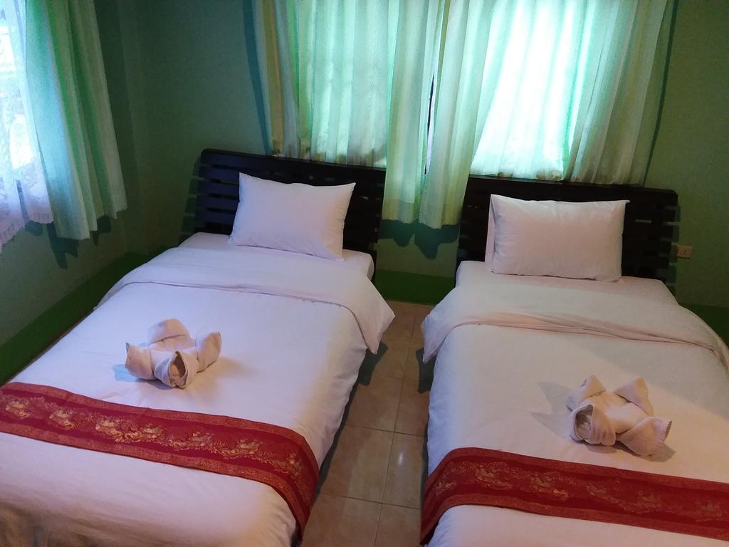 Paramee Inn Pai Bagian luar foto