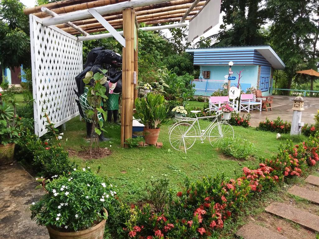 Paramee Inn Pai Bagian luar foto