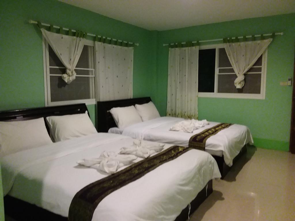 Paramee Inn Pai Bagian luar foto