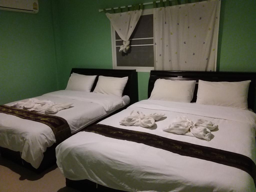 Paramee Inn Pai Bagian luar foto