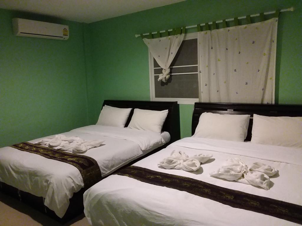 Paramee Inn Pai Bagian luar foto