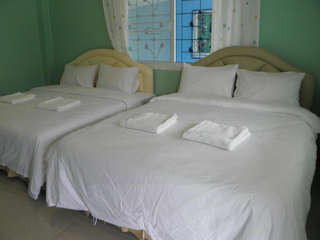 Paramee Inn Pai Bagian luar foto